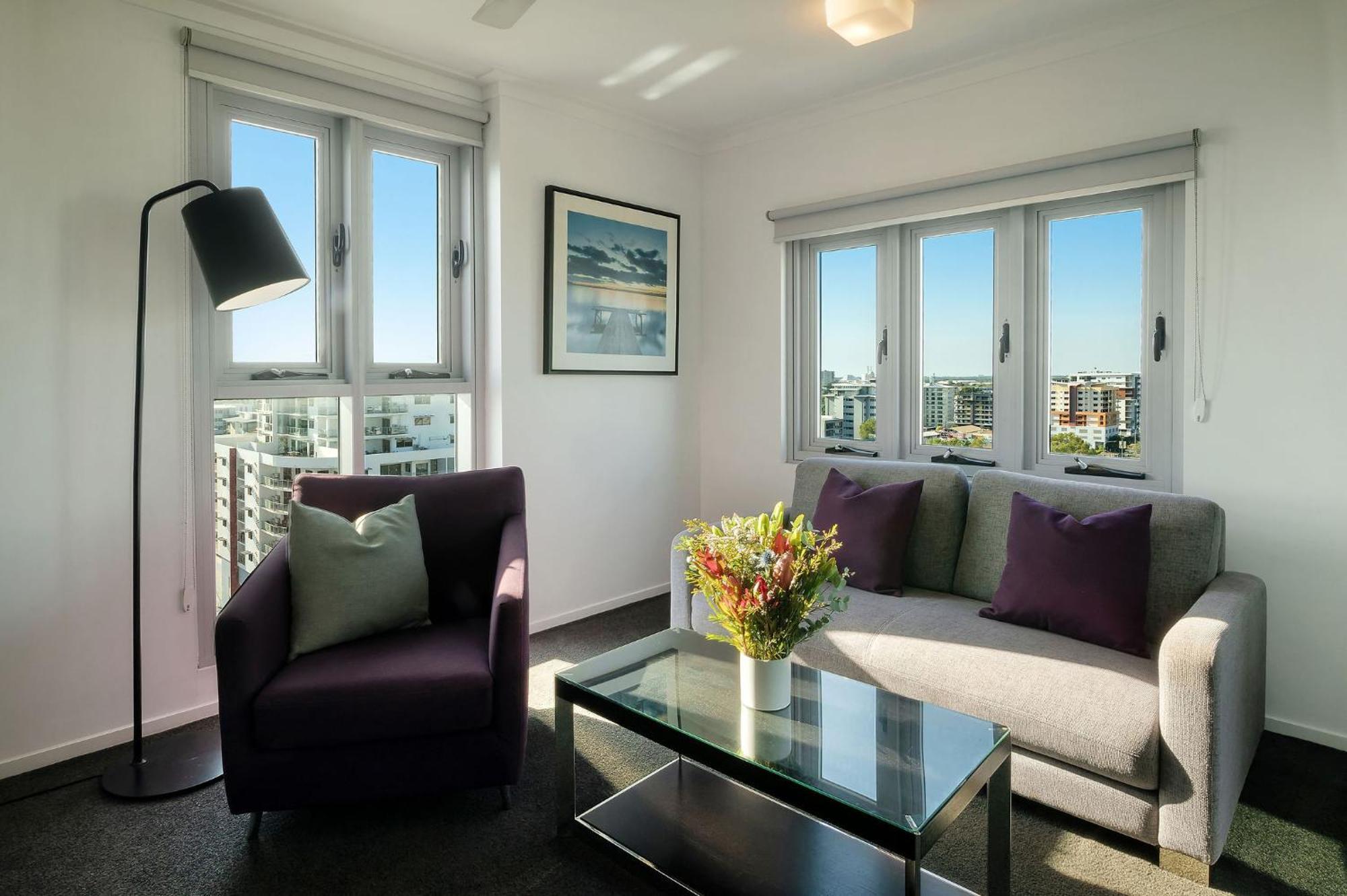 H On Mitchell Apartment Hotel Дарвін Екстер'єр фото
